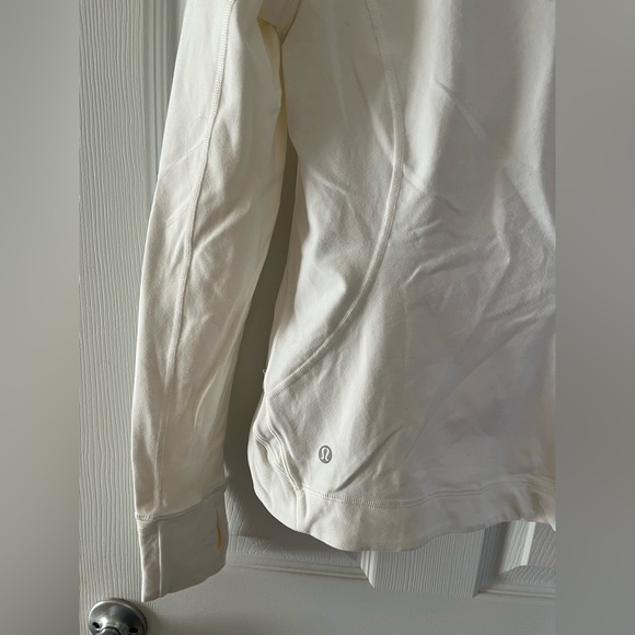 Lululemon jacket - Picture 3 of 4